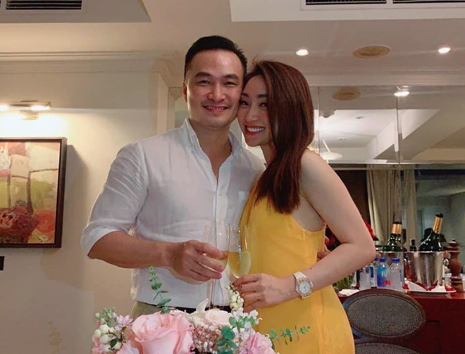 Chi Bảo xác nhận yêu bạn gái kém 16 tuổi sau khi ly hôn lần 2
